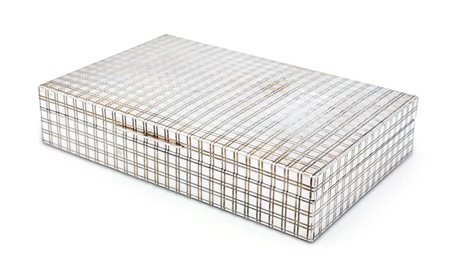 Scatola rettangolare in legno di acero rivestita d'argento 800/000...