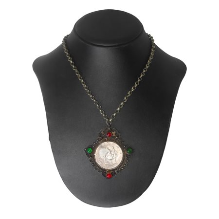Collana in argento con medaglione commemorativo 1801-1901 in filigrana