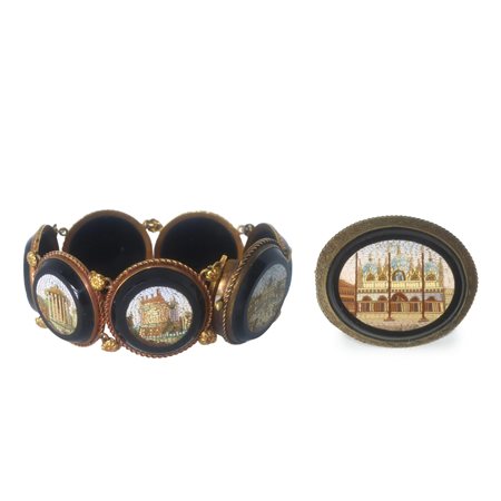 Bracciale a 7 micromosaici raffigurante monumenti romani con spilla con micromosaici raffigurante Duomo di Venezia, fine 20° secolo 