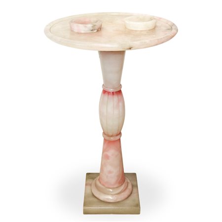 Tavolino in alabastro rosa con due posaceneri, 20° secolo