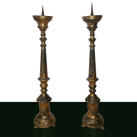 Coppia di candelieri dorati, 19° secolo