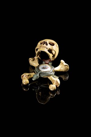 CORUM<BR>Mod. "Jolly Rogers"