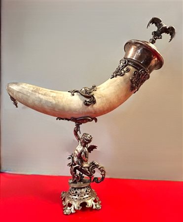  
"Drinking horn" XIXSEC
 