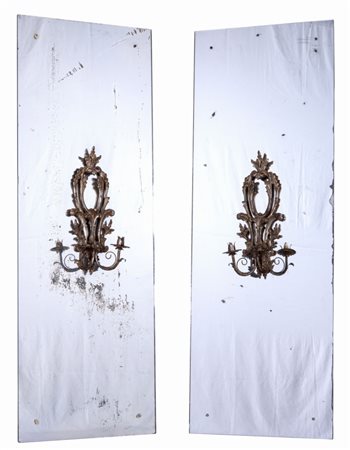  
Coppia di grandi specchiere  XX secolo
 cm 155x57