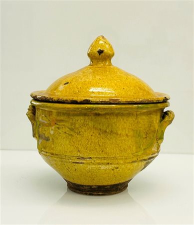  
Zuppiera 800 
 cm 16x6,5 