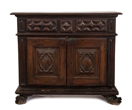 
Credenza italiana Luigi XIV Liguria, XVII secolo
 Altezza x lunghezza x profondità: 129 x 152 x 57 cm