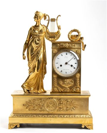PIERRE FRANÇOIS FEUCHÈRE (1737 - 1823) 
Orologio da appoggio Impero francese in bronzo XIX secolo
 Altezza x larghezza x profondità : 55 x 40 x 16 cm