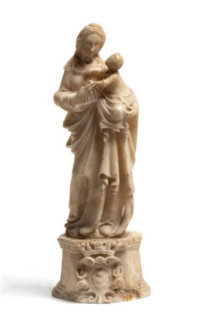  
Statua in alabastro raffigurante Madonna di Trapani Sicilia XVIII secolo
 Altezza x larghezza x profondità: 37 x 15 x 11 cm