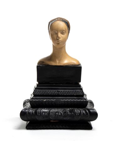 STUDIO BRINDISI ARTE ANTICA, MILANO  
Busto femminile rinascimentale XX secolo
 Altezza x larghezza x profondità: 30 x 21 x 14 cm