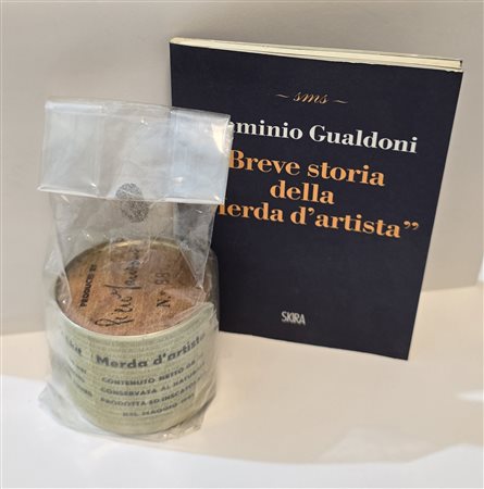 Piero Manzoni, 1933-1963, Scatoletta di latta stampata incluso libro...