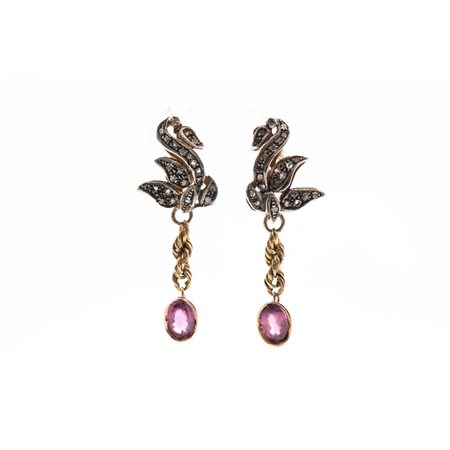 ORECCHINI in oro 9 KT e argento con diamanti e rubini