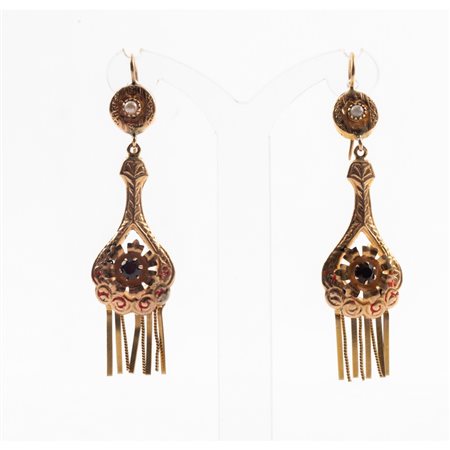 ORECCHINI in oro giallo 9 KT con granati e perline