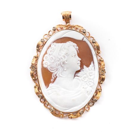 PENDENTE in oro rosa 9 KT con sardonico e diamanti