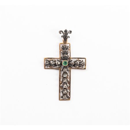 PENDENTE a forma di croce in oro 9 KT e argento con smeraldo
