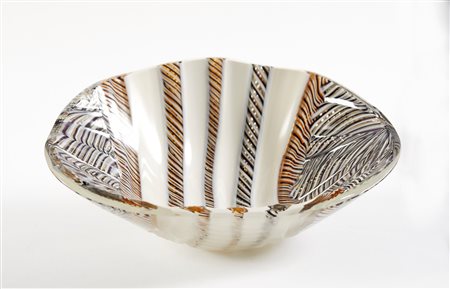 Luca Vidal (Venezia, 1976 - ) 
Vaso 
 Cm 7,5x22,5x17,5