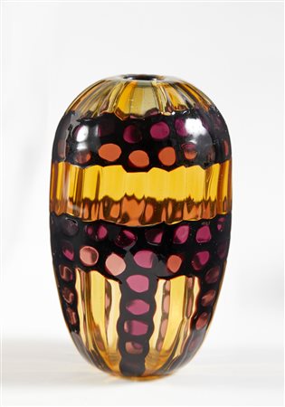 Vittorio Ferro (1932 - 2012) 
Vaso 
 Cm 15x9
