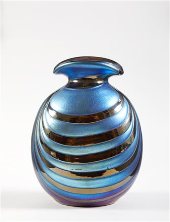 Loetz (Klostermühle, 1836 - ) 
Vaso 
 Cm 15,5x12x8