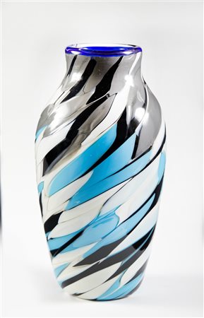 Vittorio Ferro (1932 - 2012) 
Vaso 
 Cm 28,5x15