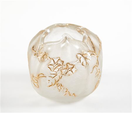 S Denis (Francia, XIX secolo - ) 
Vaso 
 Cm 8x9x9