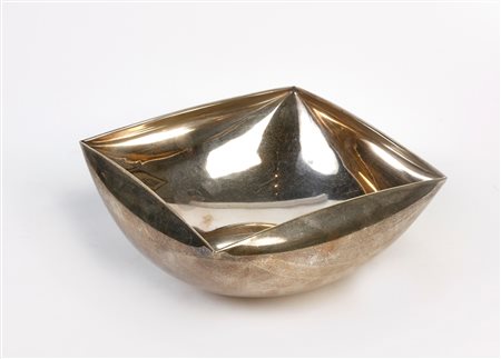  
Ciotola in argento  
 Cm 9,5x20,5