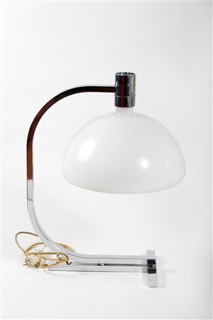 Franco Albini - Franca Helg - Antonio Piva (Robbiate, 17/10/1905 - Milano, 01/11/1977) , (Milano, 21/02/1920 - Milano, 04/06/1989) , (Padova, 1936 - ) 
Lampada da tavolo modello “AM / AS” 1969
 Cm 64x49x38,5
