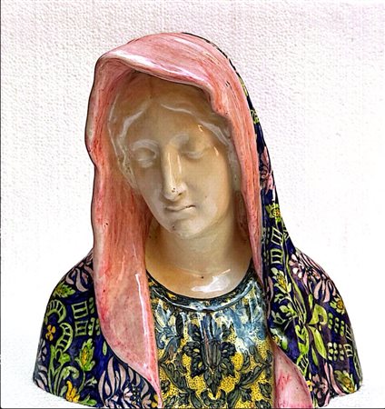Minghetti (Bologna, 1822 - Bologna, 1885) 
Madonna 
Ceramica Cm 32x30,5x16