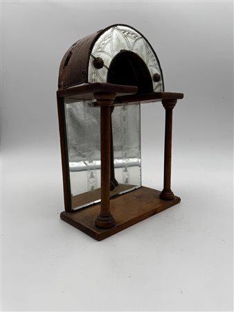  
Lotto composto da tre scaffali da collezione 
 Cm 30x20