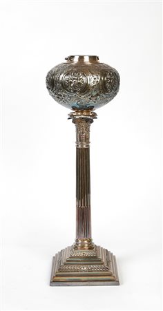  
Oggetto religioso in metallo 
 Cm 45x16