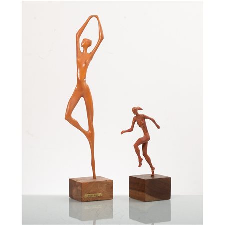EDOARDO BELLOMO, Due sculture in legno dipinto