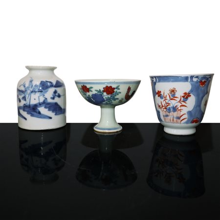N'3 Coppette in porcellana cinese con decori floreali
