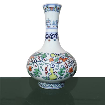 Vaso cinese in porcellana Doucai, Qing , Dinastia