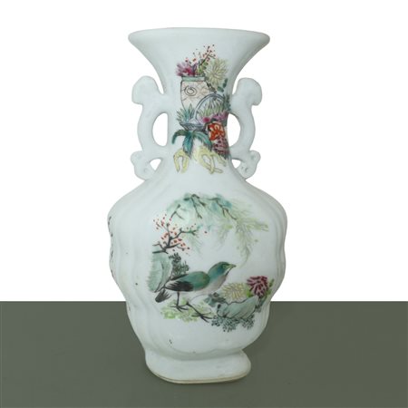 Bottiglia con decori e firme di celebrità cinesi, Repubblica, Cina