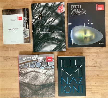 BIENNALE DI VENEZIA ARTE E ARCHITETTURA - Lotto unico di 5 cataloghi