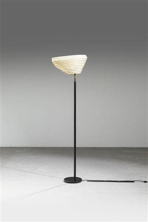 ALVAR AALTO<BR>Lampada da terra mod. A805 "Angel Wing"