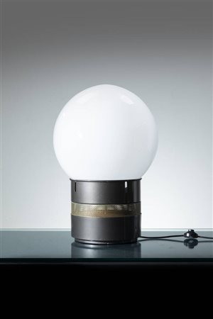 GAE AULENTI<BR>Lampada mod. Mezzo Oracolo