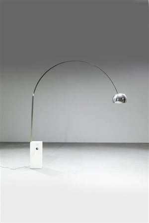 ACHILLE E PIER GIACOMO CASTIGLIONI<BR>Lampada da terra mod. Arco