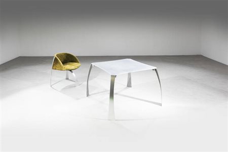 GIOVANNI OFFREDI<BR>Tavolo, scrivania chiudibile con poltroncina mod. P80