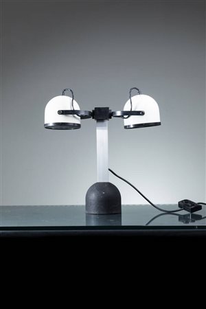 GAE AULENTI<BR>Lampada da tavolo