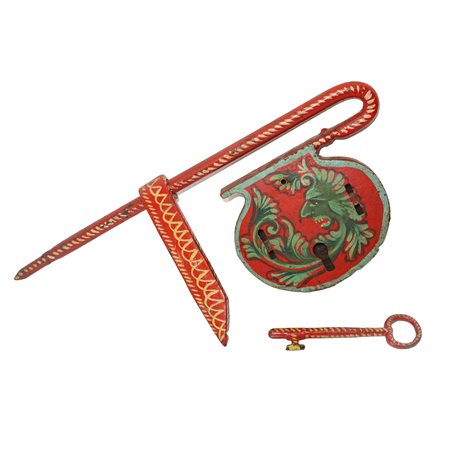 Domenico Di Mauro (Guardia Mangano 1913 - Aci S. Antonio 2016)  - Catenaccio in ferro dipinto con paladino