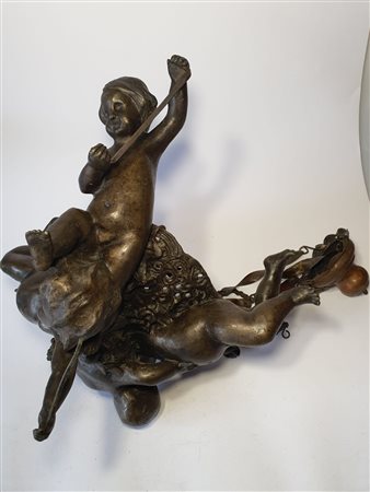 Lampada pensile con putti alati