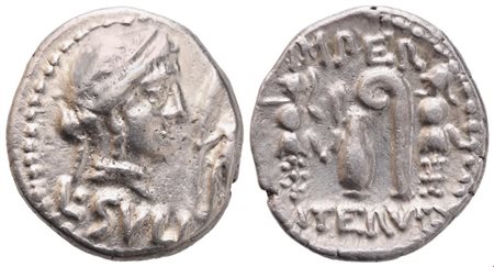 L. Cornelius Sulla, Denarius, 84-83 BC; AR (3,77 g; 17,2 mm; 12 h)