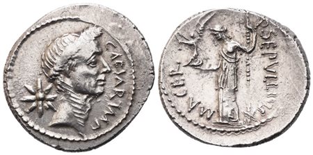 C. Iulius Caesar and P. Sepullius Macer, Denarius, 44 BC; AR (3,67 g; 19,8 mm; 7 h)