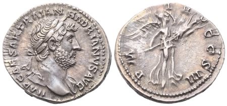 Hadrian (117-138), Denarius, Rome, 119-125; AR (3,43 g; 18,4 mm; 6 h)