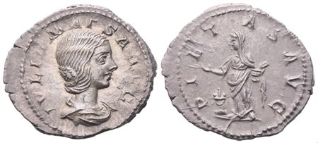 Julia Maesa, Denarius struck under Elagabalus, Rome, 222-224; AR (2,84 g; 20,3 mm; 12 h)