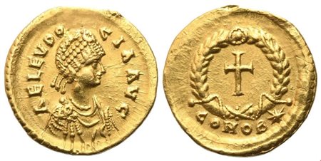 Aelia Eudocia, Tremissis struck under Theodosius II, Constantinople, 425-429; AV (1,47 g; 13,5 mm; 11 h)