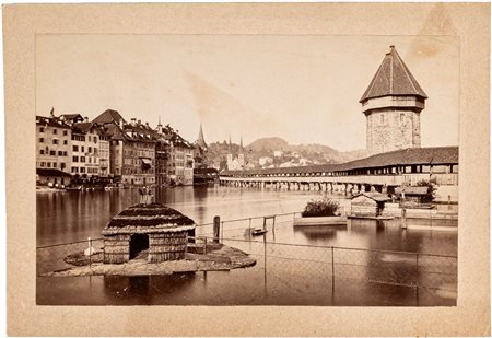 Fotografia del ponte pedonale coperto in legno - Lucerna -...