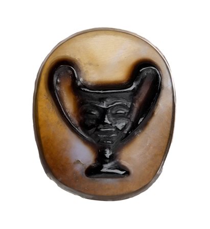 A postclassical agate cameo. Vase.