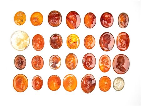 Lot of 28 postclassical carnelian and agate intaglios. Various bust portraits.