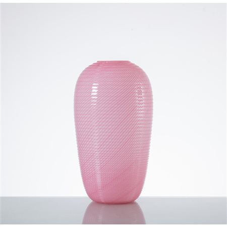 LINO TAGLIAPIETRA (Attr.le), Vaso in vetro