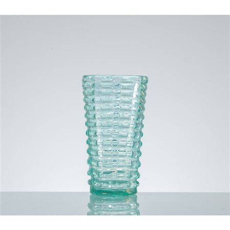 ERCOLE BAROVIER, Vaso della serie "Bugnato" in vetro